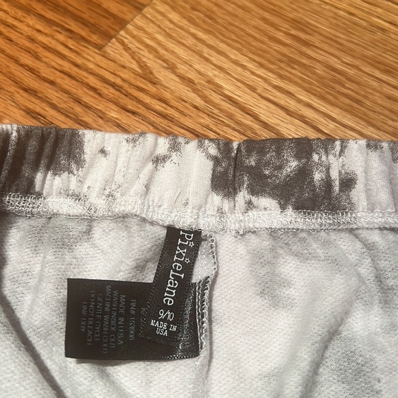 PixieLane tie dye joggers with rainbow stripes down legs sz 9/10 - Picture 4 of 4